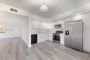 8420 SW 133rd Avenue Rd, Miami, FL 33183 - Photo 1