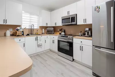 22731 SW 88th Pl #206, Cutler Bay, FL 33190 - Photo 10