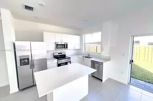 16261 SW 292nd St, Homestead, FL 33033 - Photo 2