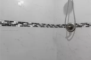 20867 NW 1st St, Pembroke Pines, FL 33029 - Photo 22