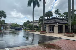 9849 Nob Hill Ln, Sunrise, FL 33351 - Photo 4