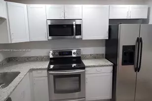 9000 NW 28th Dr, Coral Springs, FL 33065 - Photo 14