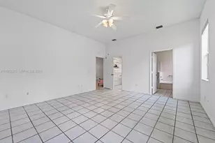 760 SE 23rd Ln, Homestead, FL 33033 - Photo 16