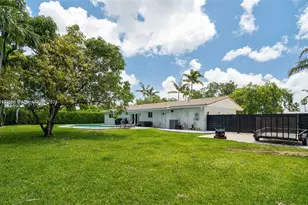 10841 SW 127th St, Miami, FL 33176 - Photo 8
