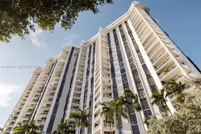 4000 Towerside Ter #412, Miami, FL 33138 - Photo 32
