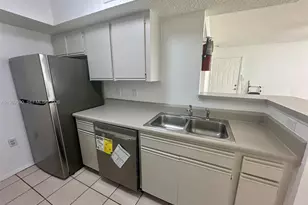 10581 SW 155th Ct, Miami, FL 33196 - Photo 6