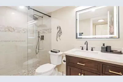 [Address not provided], Pembroke Pines, FL 33026 - Photo 22