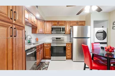 [Address not provided], Pembroke Pines, FL 33026 - Photo 8