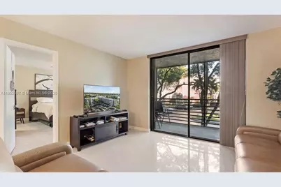 [Address not provided], Pembroke Pines, FL 33026 - Photo 10