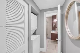 1033 NW 6th St, Miami, FL 33136 - Photo 14