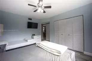 4000 Crystal Lake Dr, Deerfield Beach, FL 33064 - Photo 16