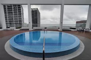 55 SE 6th St, Miami, FL 33131 - Photo 30