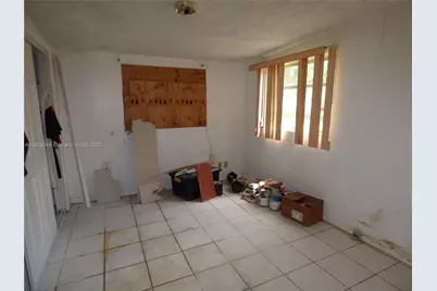 347 NW 42nd St, Miami, FL 33127 - Photo 6