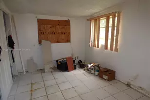 347 NW 42nd St, Miami, FL 33127 - Photo 6