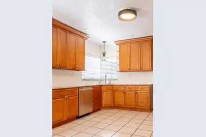 2121 SW 13th Ave, Miami, FL 33145 - Photo 10