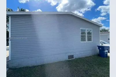 19800 SW 180th Ave Unit 86, Miami, FL 33187 - Photo 2