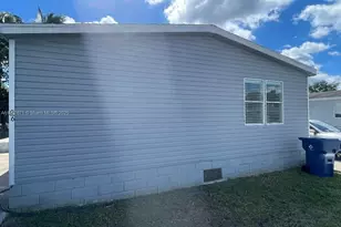 19800 SW 180th Ave, Miami, FL 33187 - Photo 2