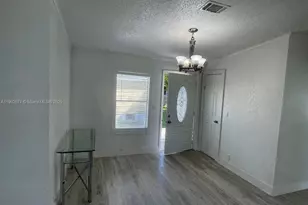 19800 SW 180th Ave, Miami, FL 33187 - Photo 16