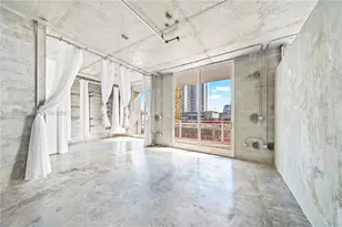 444 NE 30th St, Miami, FL 33137 - Photo 2