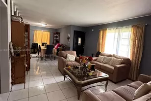 20730 NE Miami Ct, Miami Gardens, FL 33179 - Photo 2