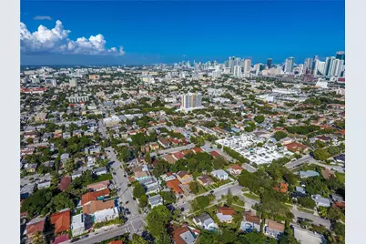 1030 SW 10th Ave, Miami, FL 33130 - Photo 6