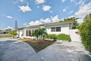 9371 Martinique Dr, Cutler Bay, FL 33189 - Photo 2