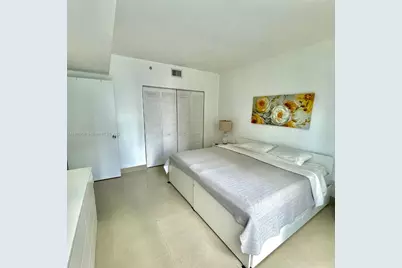335 S Biscayne Blvd #2200, Miami, FL 33131 - Photo 12