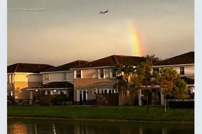 11270 NW 47th Ln, Doral, FL 33178 - Photo 16