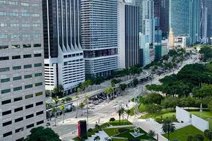 335 S Biscayne Blvd, Miami, FL 33131 - Photo 16