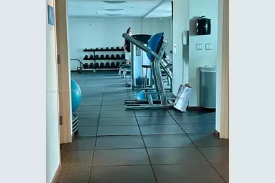 335 S Biscayne Blvd #2200, Miami, FL 33131 - Photo 12