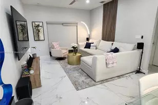 8363 NW 41st St, Doral, FL 33166 - Photo 10