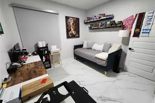 8363 NW 41st St, Doral, FL 33166 - Photo 14