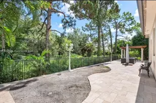 2393 NW 49th Ln, Boca Raton, FL 33431 - Photo 16