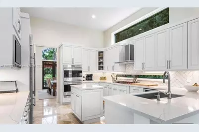 2393 NW 49th Ln, Boca Raton, FL 33431 - Photo 10