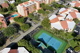 10257 NW 9th St Cir, Miami, FL 33172 - Photo 18