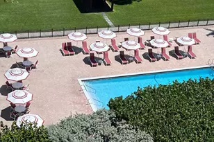 2555 Collins Ave, Miami Beach, FL 33140 - Photo 36