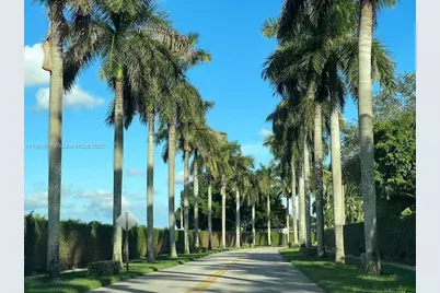 5079 SW 140th Ter, Miramar, FL 33027 - Photo 2