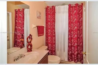 18081 Thornhill Grand Circle, Orlando, FL 32820 - Photo 10