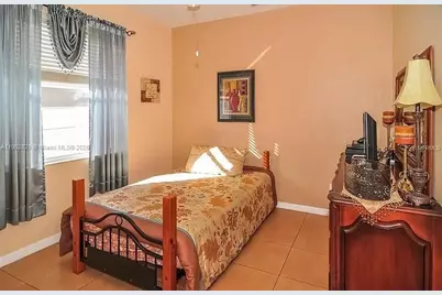 18081 Thornhill Grand Circle, Orlando, FL 32820 - Photo 12