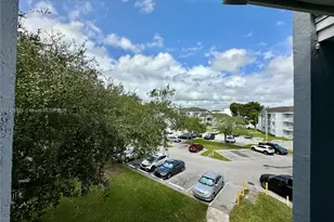 8640 SW 212th St, Cutler Bay, FL 33189 - Photo 32