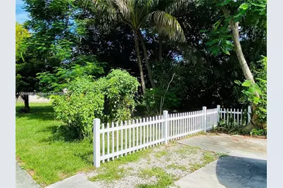 1309 N 24th Ave, Hollywood, FL 33020 - Photo 12