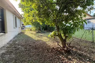 4801 NW 19th St, Lauderhill, FL 33313 - Photo 12