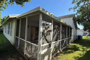 17010 SW 93rd Ave, Palmetto Bay, FL 33157 - Photo 16
