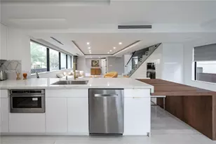 5601 N Ocean Dr, Hollywood, FL 33019 - Photo 6