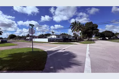 12000 SW 186th St, Miami, FL 33177 - Photo 4