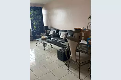 18555 NE 14th Ave #715, Miami, FL 33179 - Photo 1