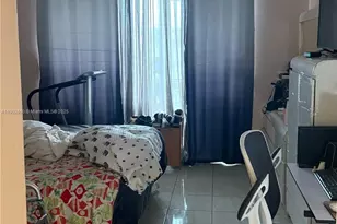 18555 NE 14th Ave, Miami, FL 33179 - Photo 8