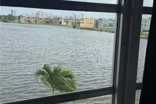 18555 NE 14th Ave, Miami, FL 33179 - Photo 6