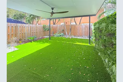 1060 SE 26th Ter #0, Homestead, FL 33035 - Photo 10