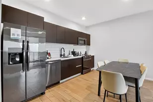 398 NE 5th St, Miami, FL 33132 - Photo 4